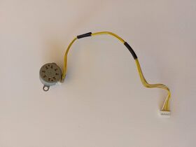 moteur volet soufflage toshiba RAS-16 SAV2-E