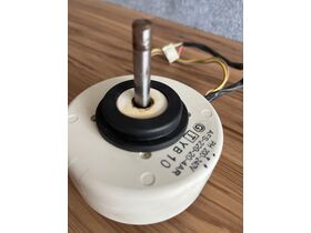 moteur blanc split TOSHIBA